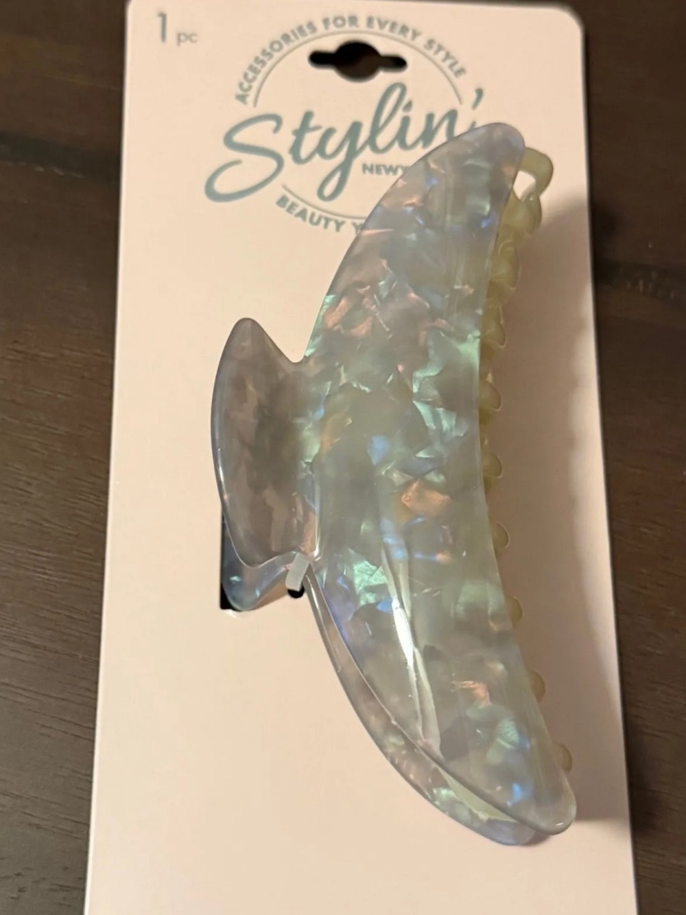 Stylein Iridescent Shell-Effect Hair Claw Clip in Pearl Blue